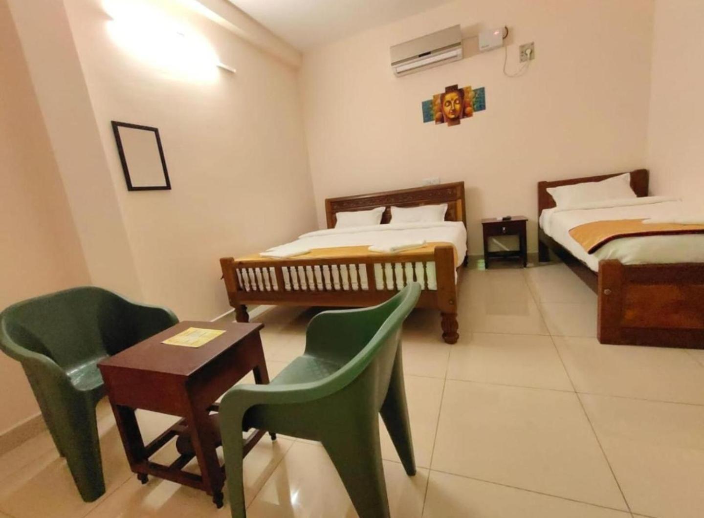 Township Residency Inn Pondicherry Bagian luar foto