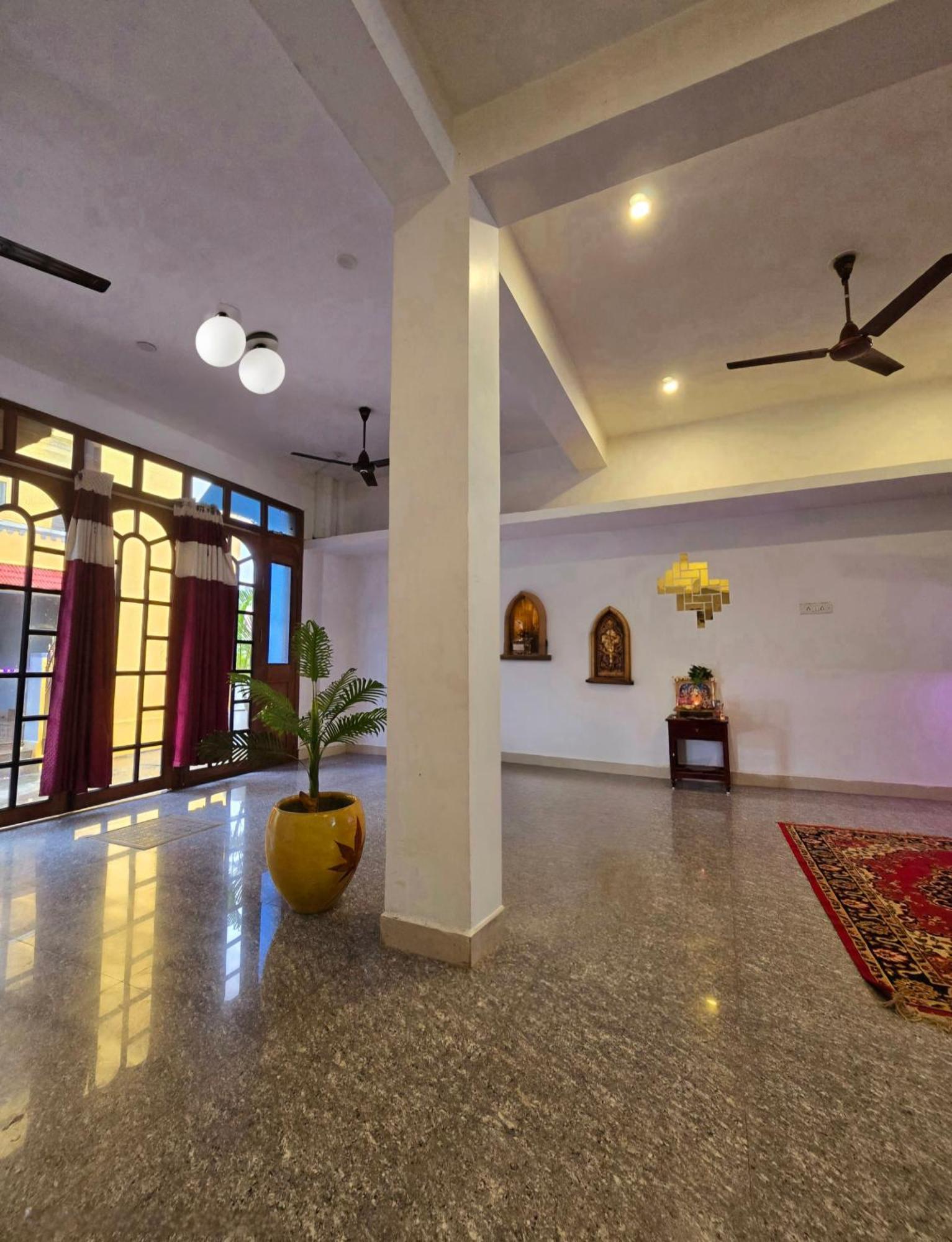 Township Residency Inn Pondicherry Bagian luar foto
